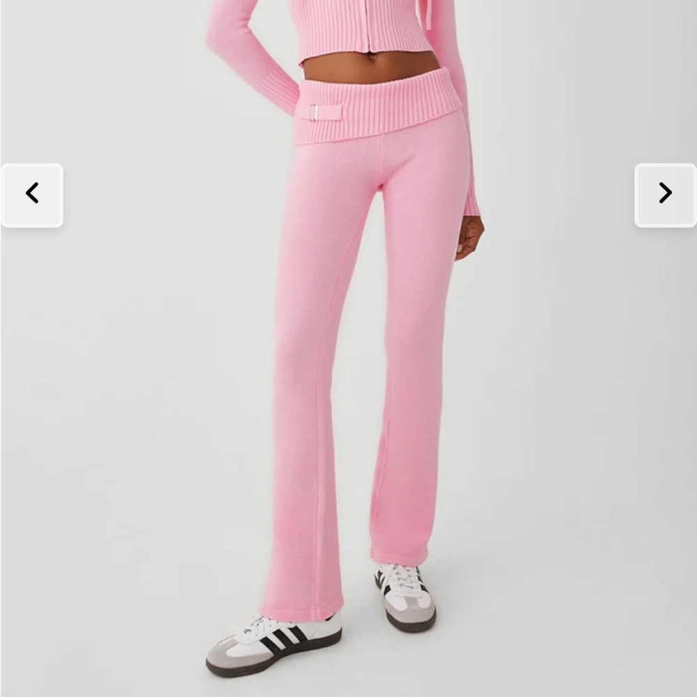 NWT! Frankies Bikinis Fleur Cloud Knit Low Rise Pant💖
